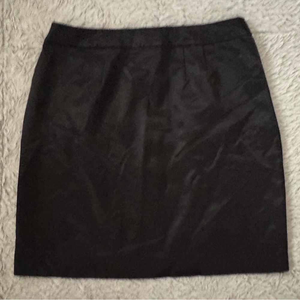 ESPRIT Vintage Black Satin Like Material Mini Skirt Button Zip & Hook Closure